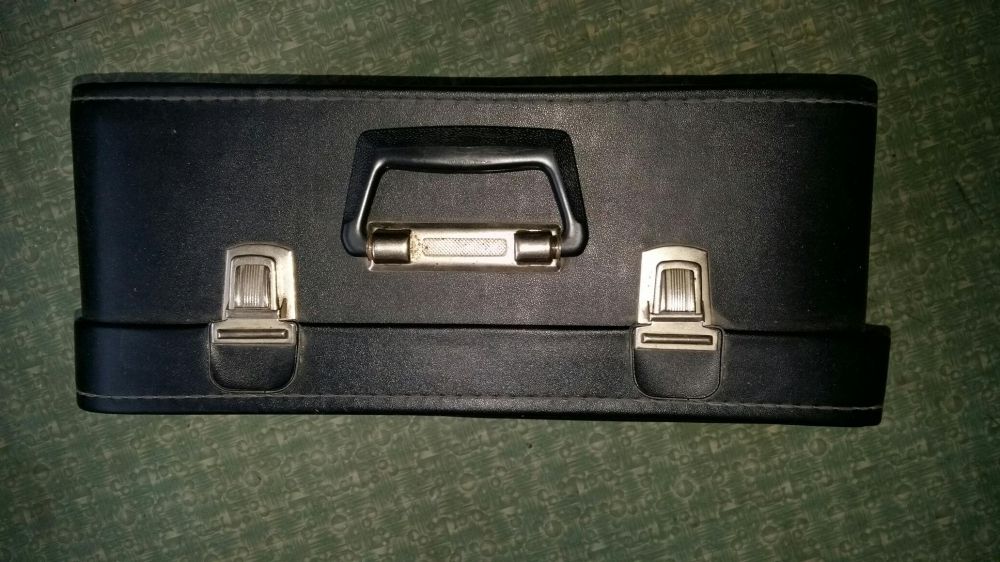 Masina cusut electrica