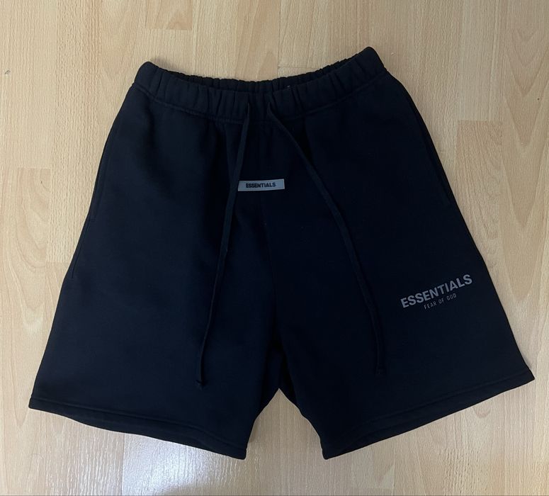 Pantaloni scurti Essentials