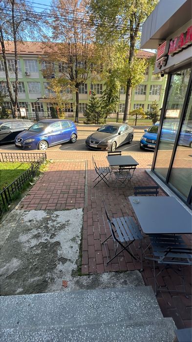 Spațiu comercial de închiriat – 29 mp + terasă 26 mp – Dorohoi