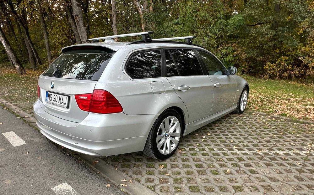 BMW 320d Facelift Special Edition Automat 2012 184cp