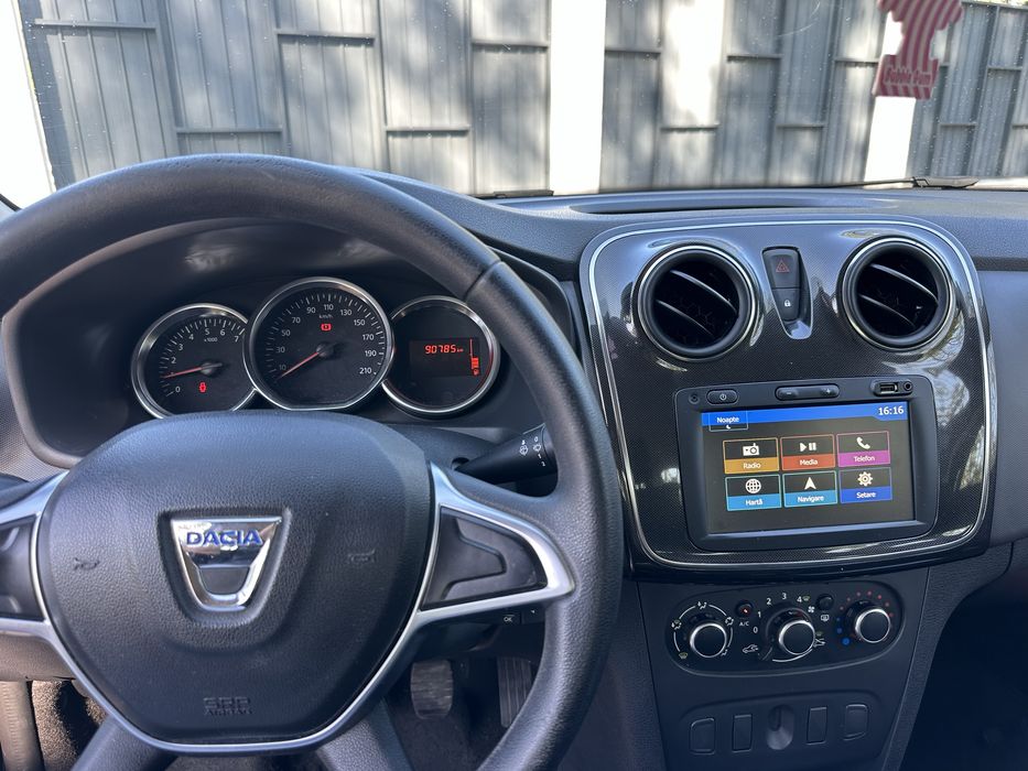 Dacia Logan / Prestige / 2020 / 90.000 km