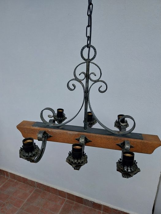 Candelabru rustic, vechi