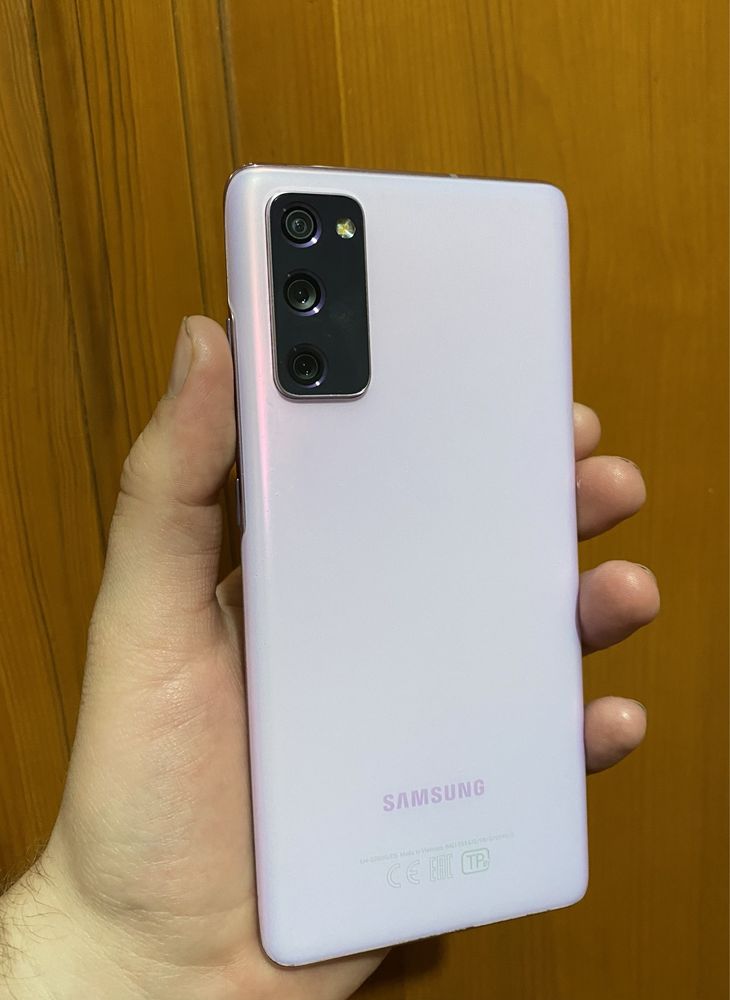 Samsung S20 fe (pink) 128 gb