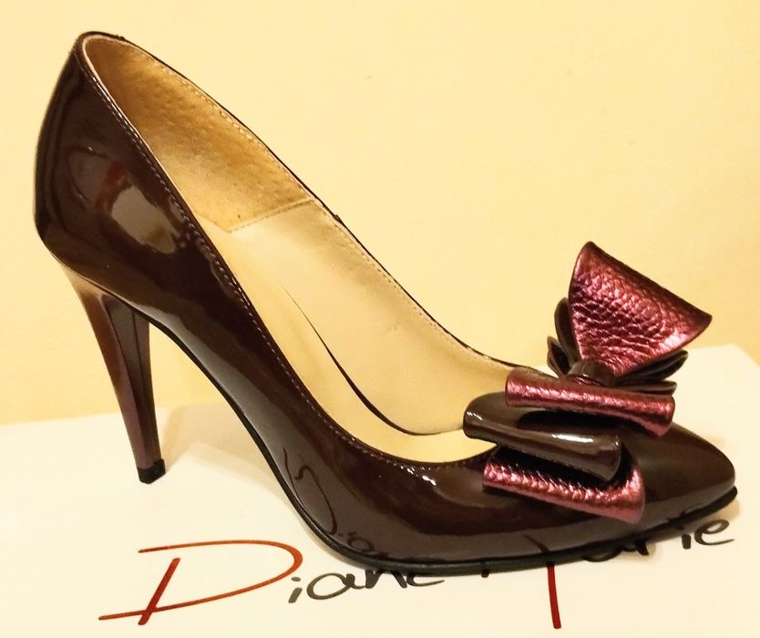Vând pantofi Diane Marie