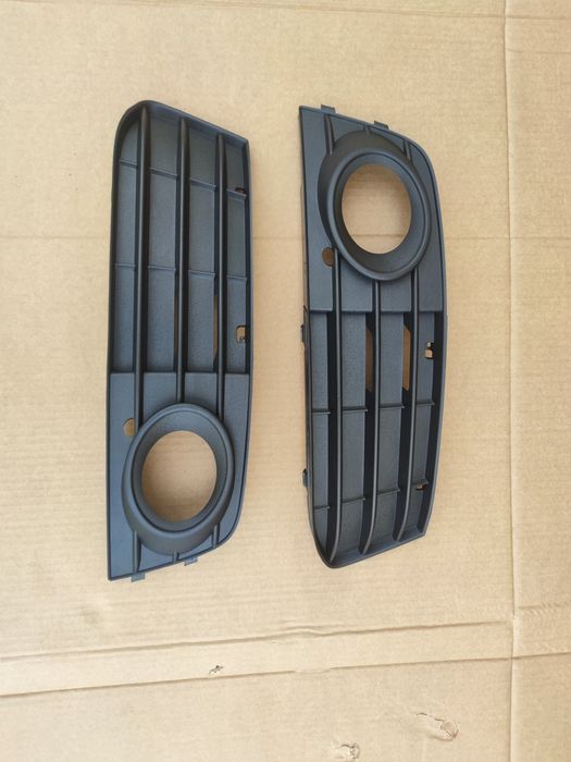 Grila grile proiector ceata Audi A4 B8 2008-2012 noua