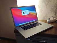 MacBook Pro 17 inch 2011 Defect insa functional partial