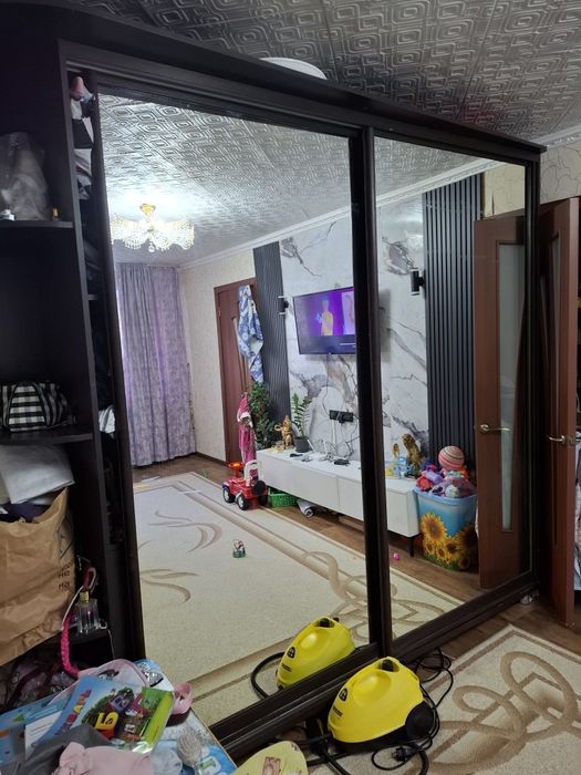 Продам  шкаф куппе