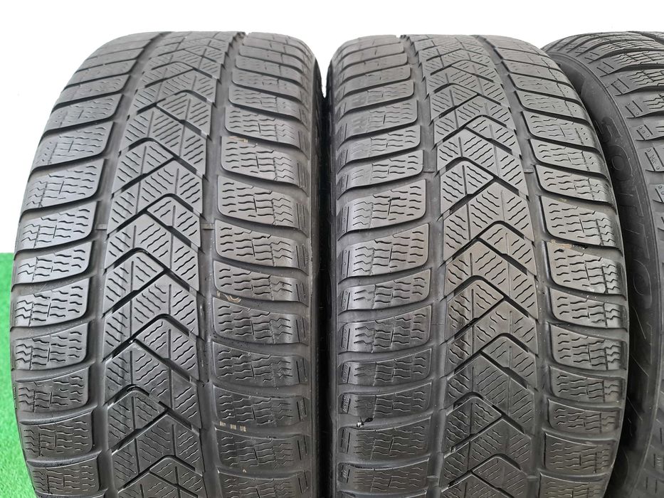 4бр. 225/50/17 PIRELLI Sottozero - зимни