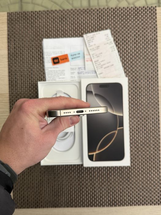 КАТО НОВ! *ЛИЗИНГ* iPhone 16 Pro Max 256Gb Natural Titanium / 24М Гар