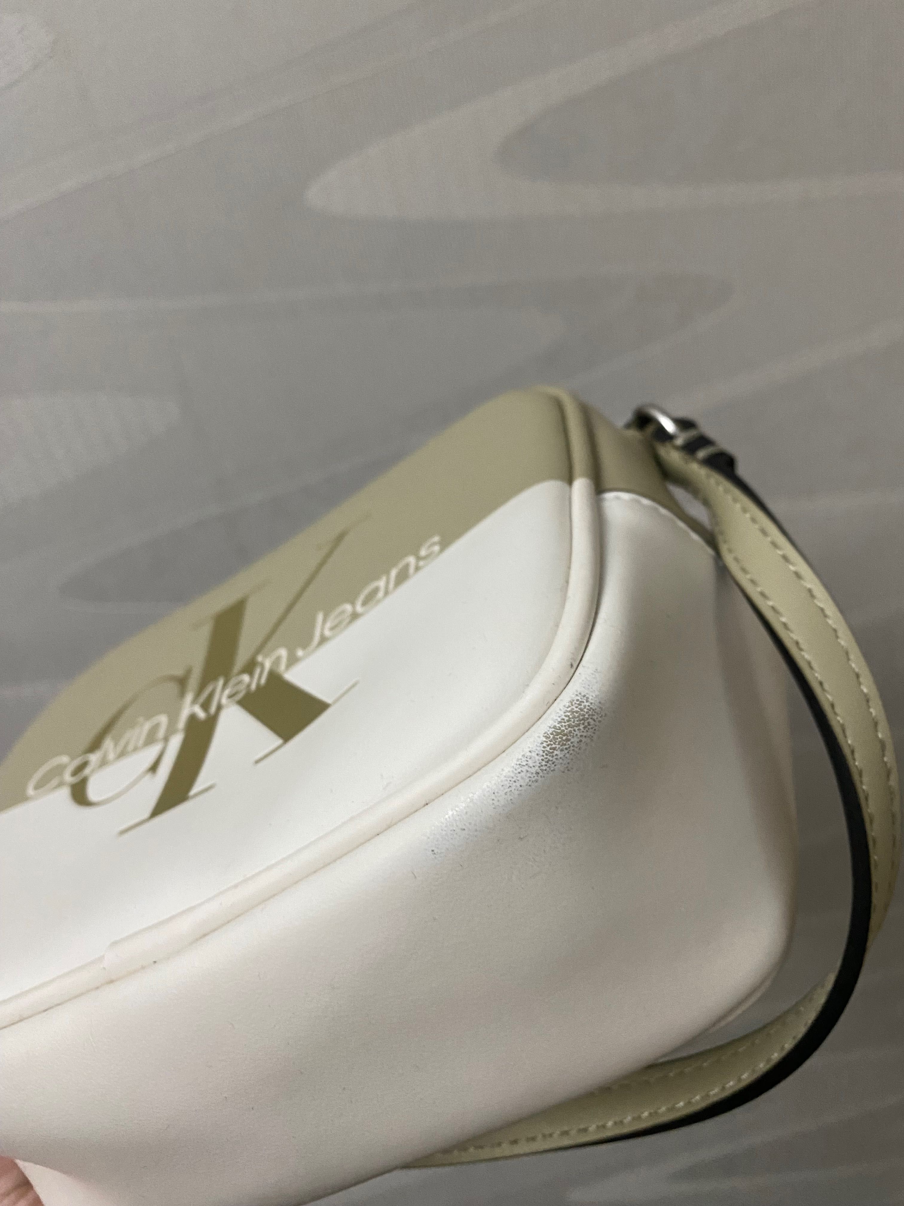 Дамска оригинална чанта Calvin Klein Jeans