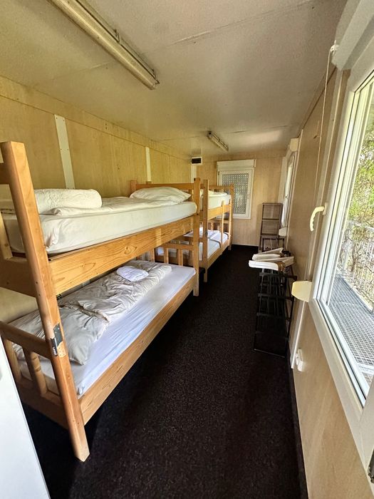 Cazare muncitori /45 ron persoana / chirie medias