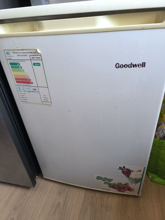 Холодильнок goodwell б/у