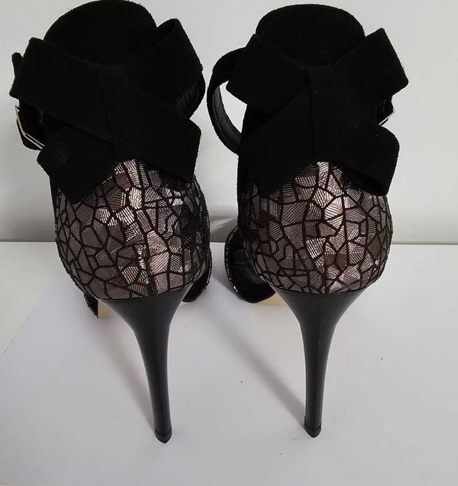 Sandale dama Karino negre cu decoratiuni argintii-bronz , 37