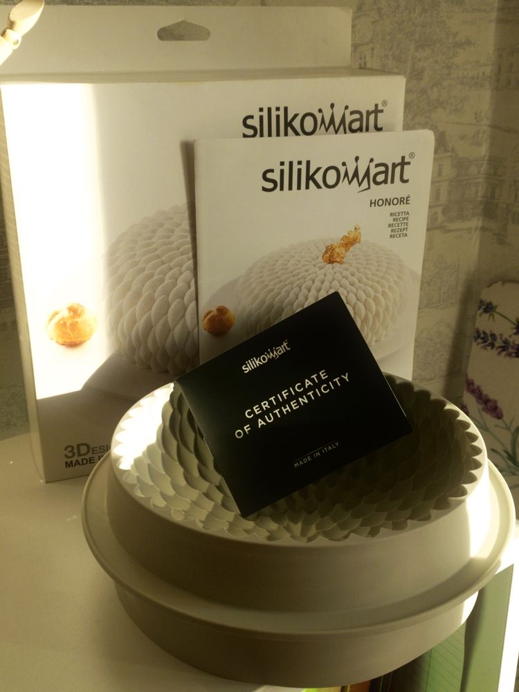 Силиконовая форма для муссовых тортов от Silikomart