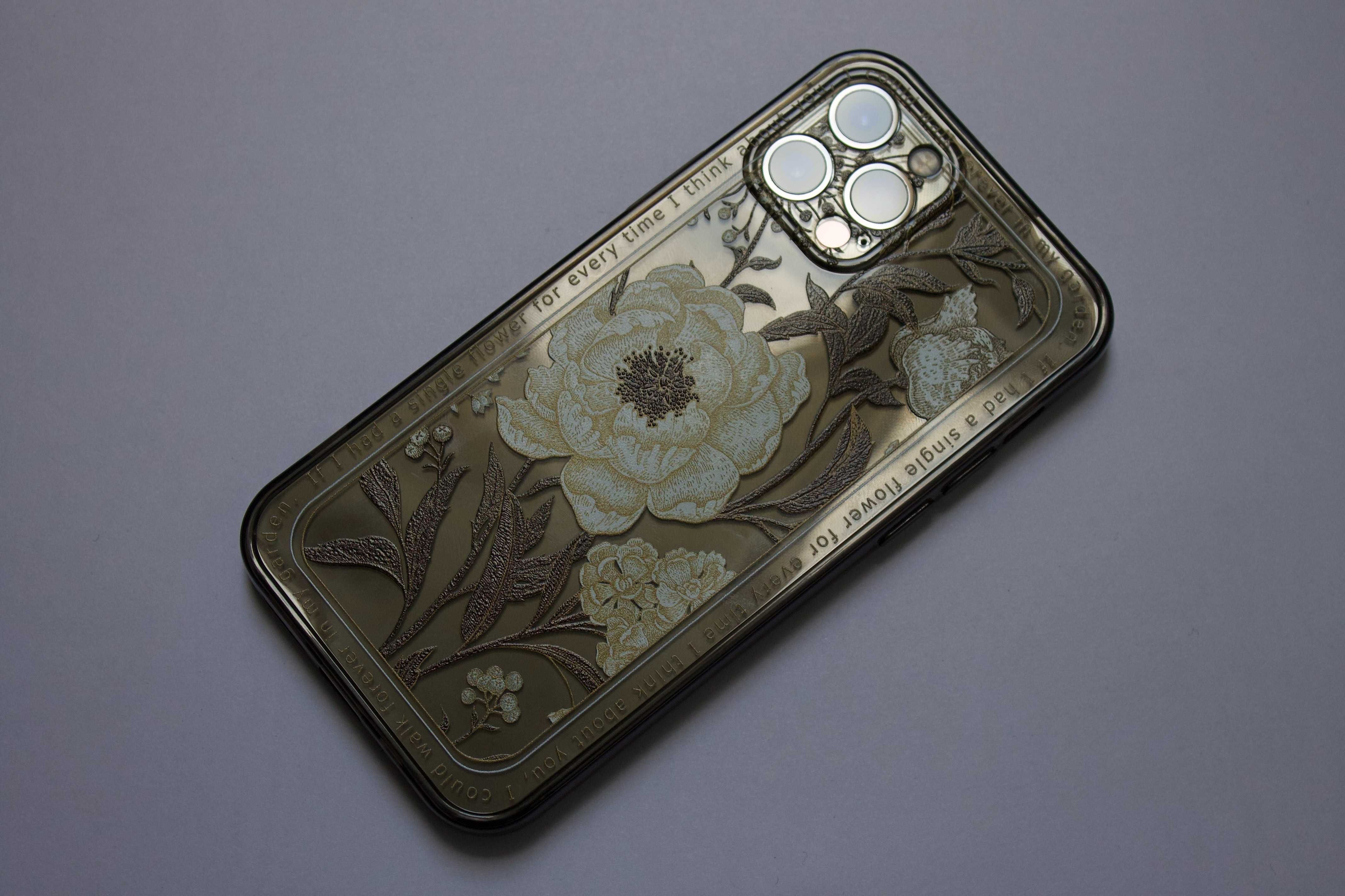 Husa iPhone 12 Pro cu motive florale