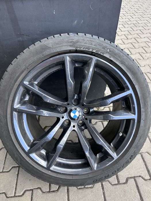 Vand Jante cu tot cu cauciucuri de iarna 285/40 R 20