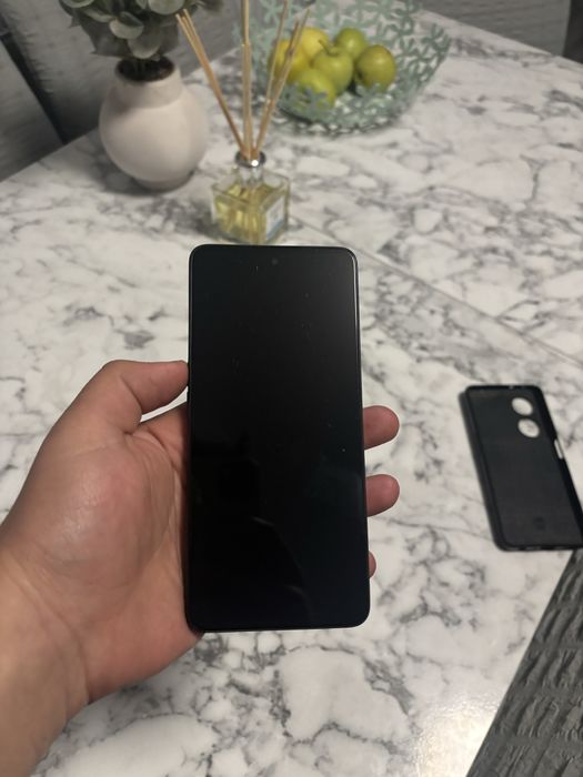 Oppo a98 5G (in stare buna)