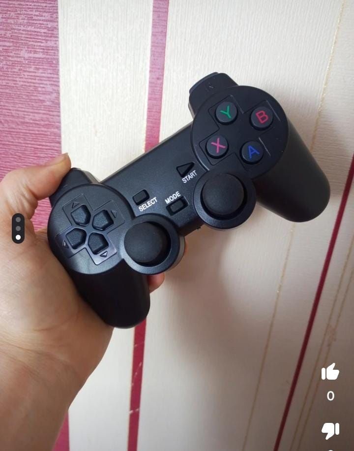 Продам беспроводную игровую приставку