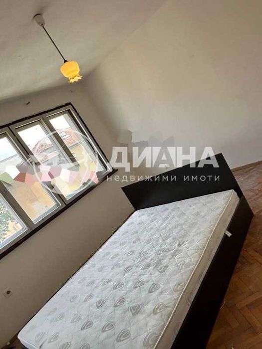 Продава се Многостаен апартамент в Пловдив, Център - 133 кв.м за 2031 €/кв.м - Снимка #3