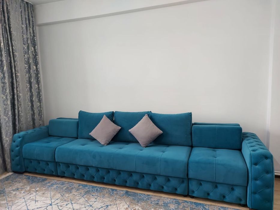 Срочно продам диван