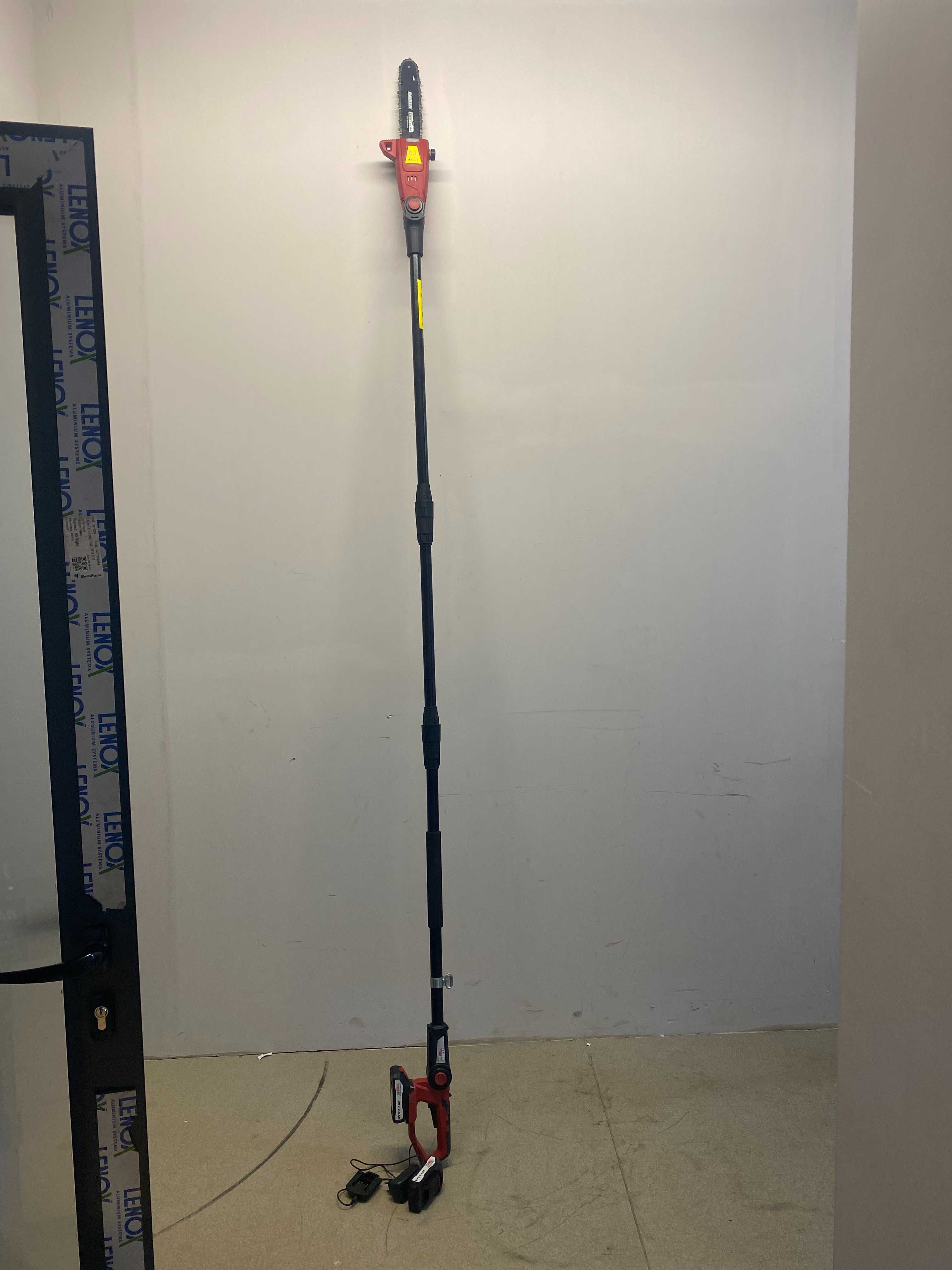 R20 Кастрачка 250mm SDS 3/8".050" (1.3mm)  2x2Ah 3m/R20 Коса 20V 2x2Ah