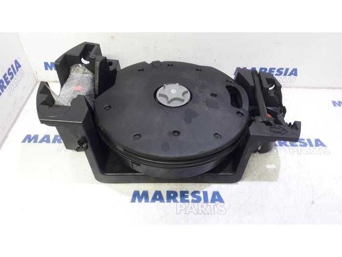 SUPORT kit PANA si SUBWOOFER sistem audio BOSE Megane 4 COD 997502156R