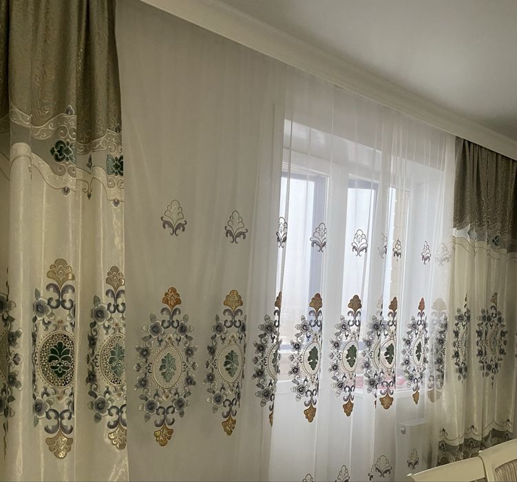 Продам срочно шторы