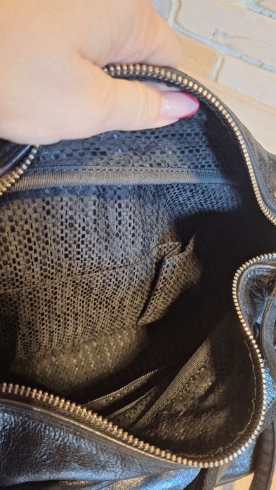 Голяма чанта естествена кожа на дизайнерска марка Neds