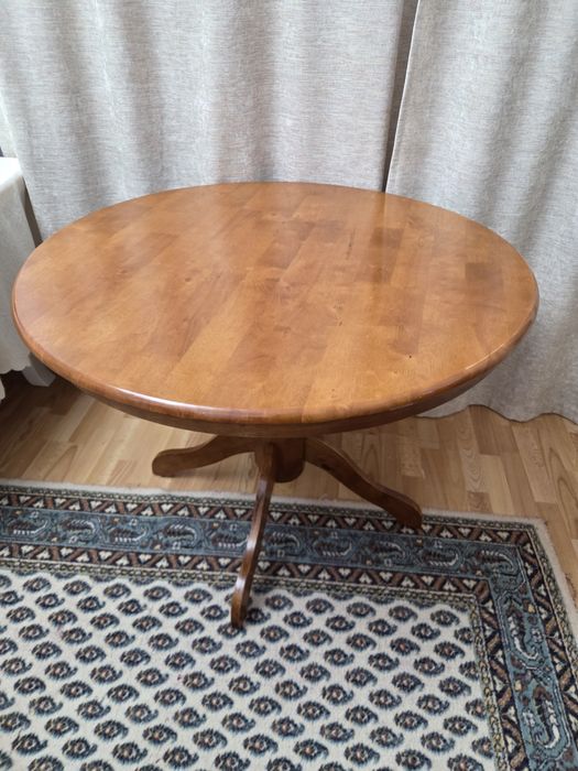 Стол деревянный круглый