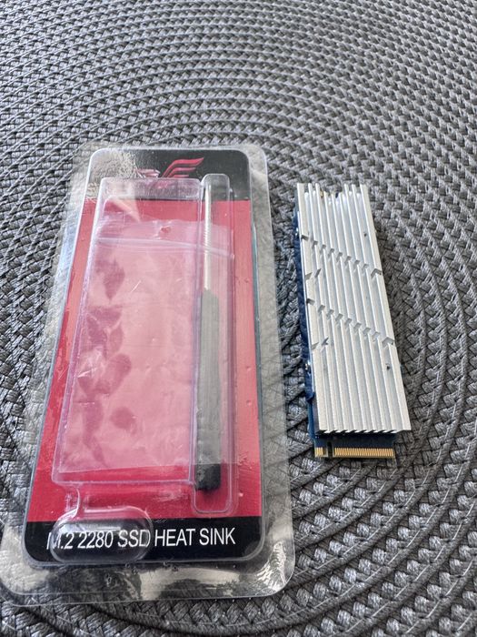 Новый Kingston NV2 1TB для Sony PS5 PCI 4.0