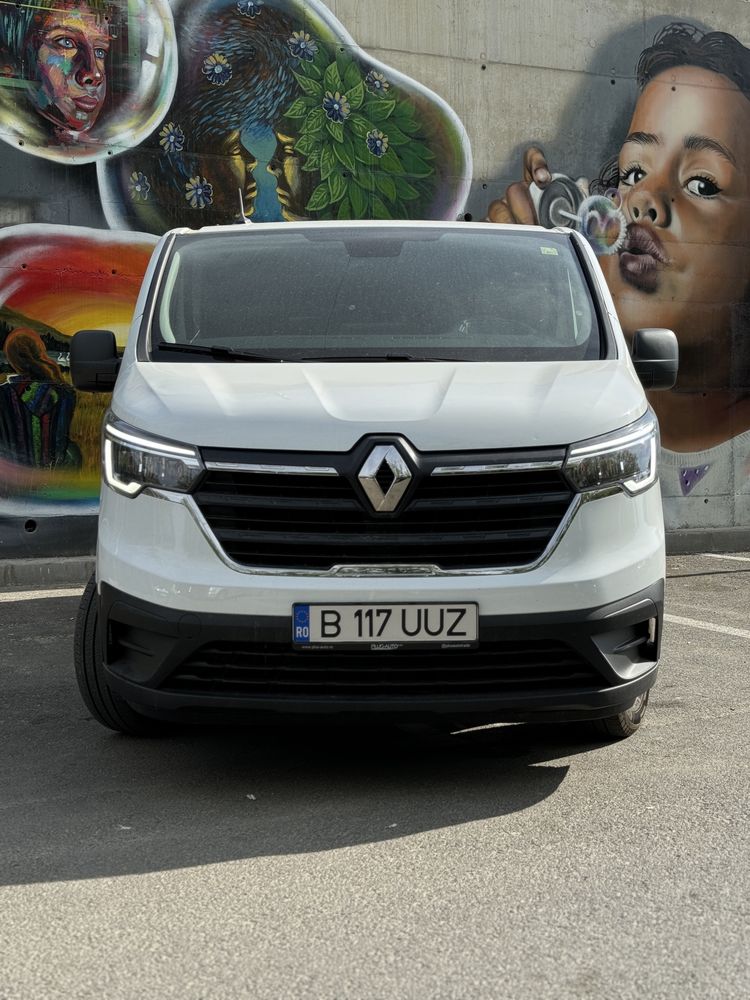 Renault Traffic inchirieri auto Oradea Masini de inchiriat rent a car