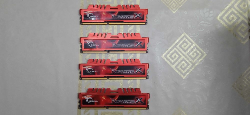Rami 16 GB G.SKILL RipjausX F3-17000CL11 DDR3 2133 cu Frecventa DDR4