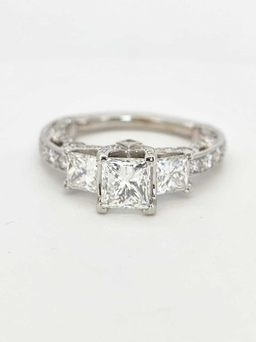 Inel 14k Verragio cu diamante 3ct Unlike any Other!