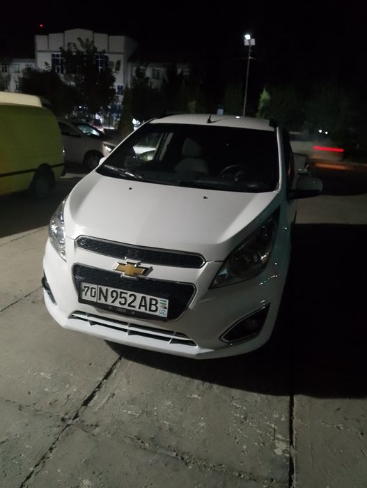 Oq Spark 2011-yil mexanika