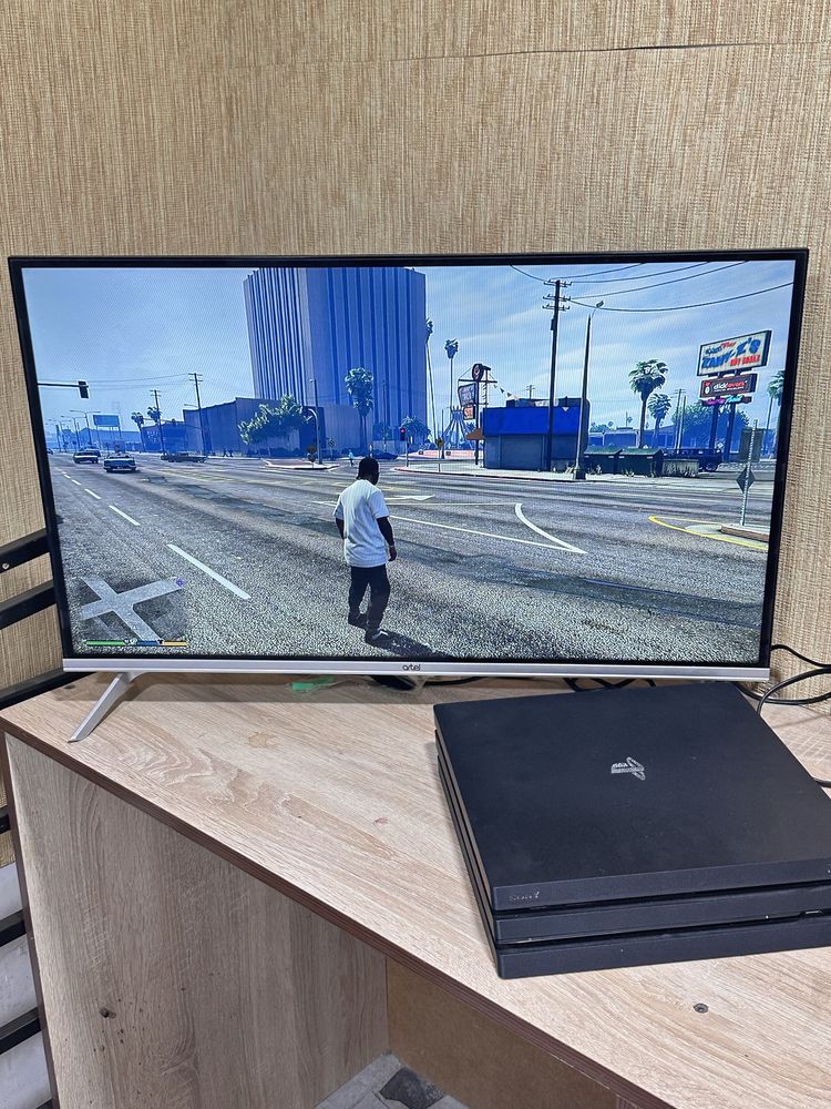 Playstation 4 pro 512 GB