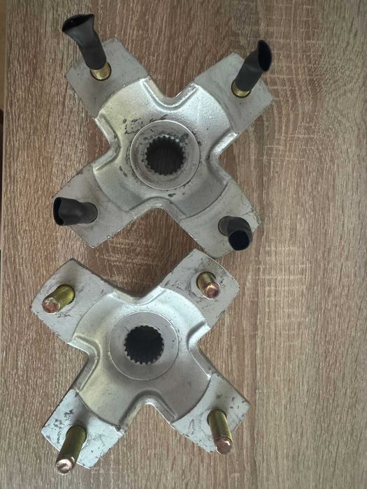 Butuci roata ATV/QUAD, dimensiuni 4 x 110 mm, ax 25 mm, 22 caneluri