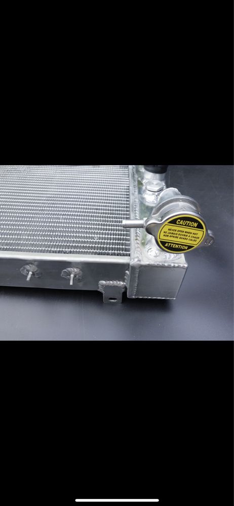 Radiator apa marti Jeep Cherokee XJ 2.5 4.0