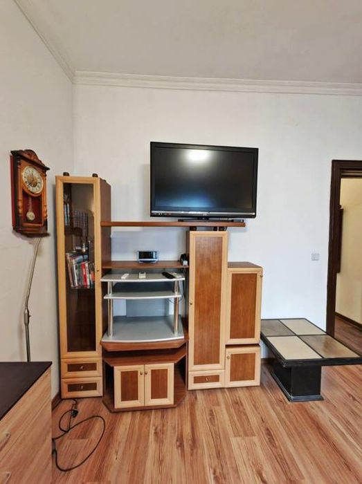 Дава се под наем Двустаен апартамент в София, Център - 60 кв.м за 500 € - Снимка #5