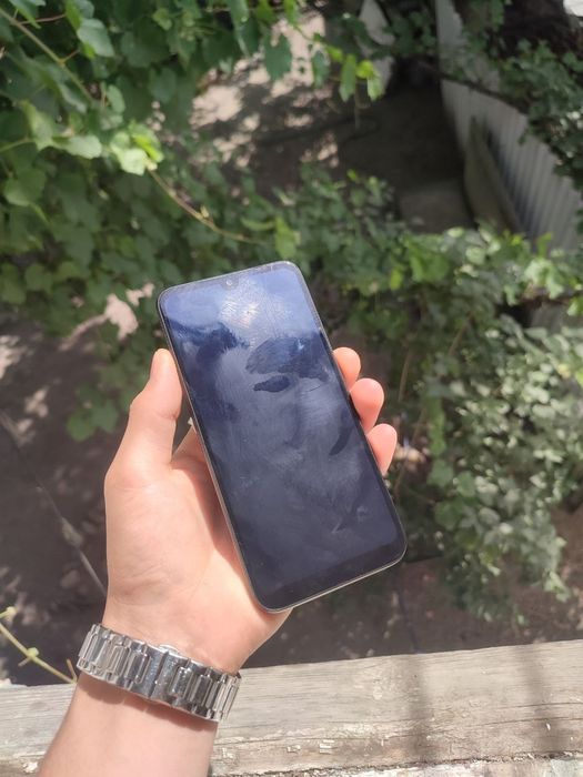 Redmi 7.         32/4 gb