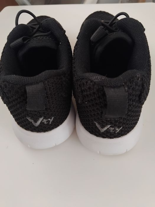 Текстилни маратонки VTI за момиче 31