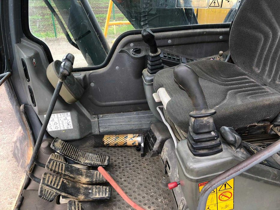 Excavator Volvo EC 140