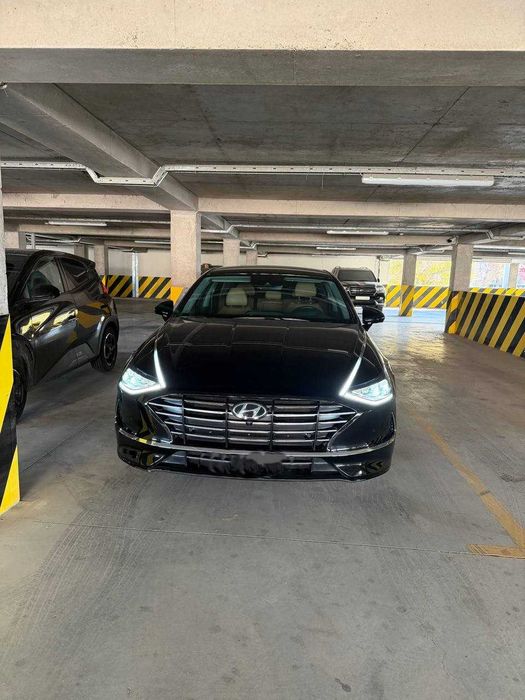 Продаётся Hyundai Sonata 2020г