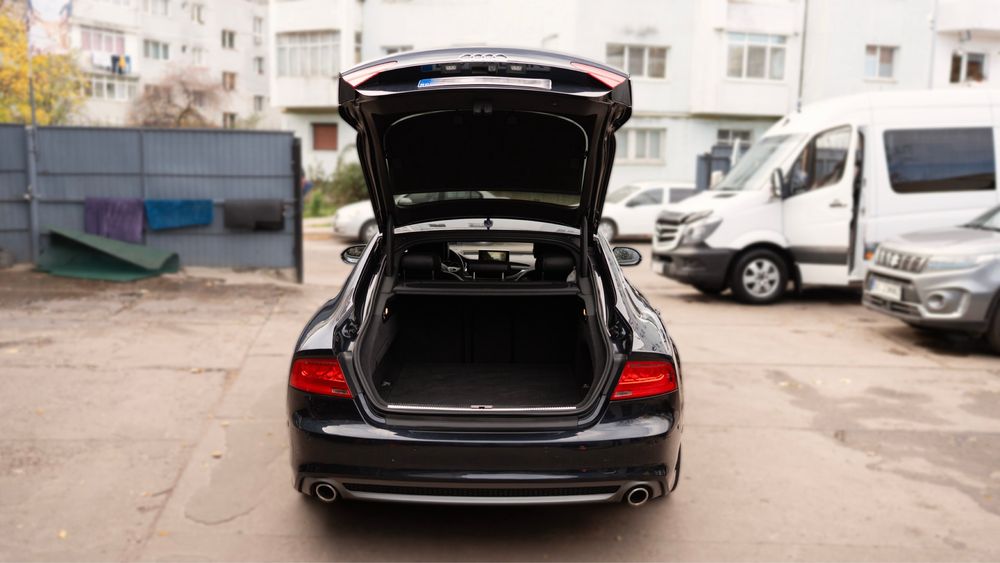 Vand Audi A7 S-Line 2012 Proprietar de 5 ani