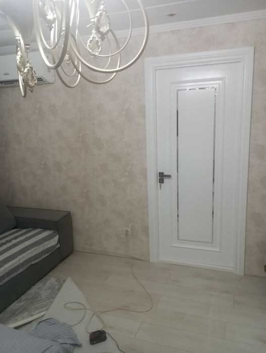 Optim eshiklar olami