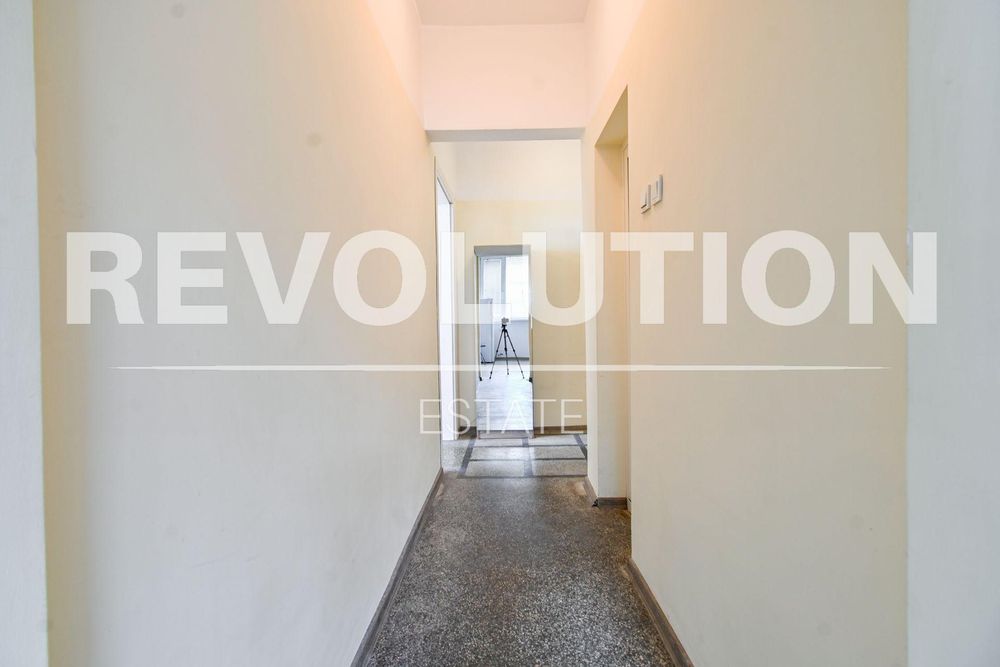 Двустаен апартамент в ж.к. Медицинска академия