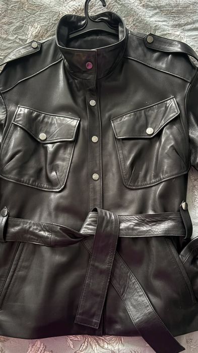 Дамско кожено яке