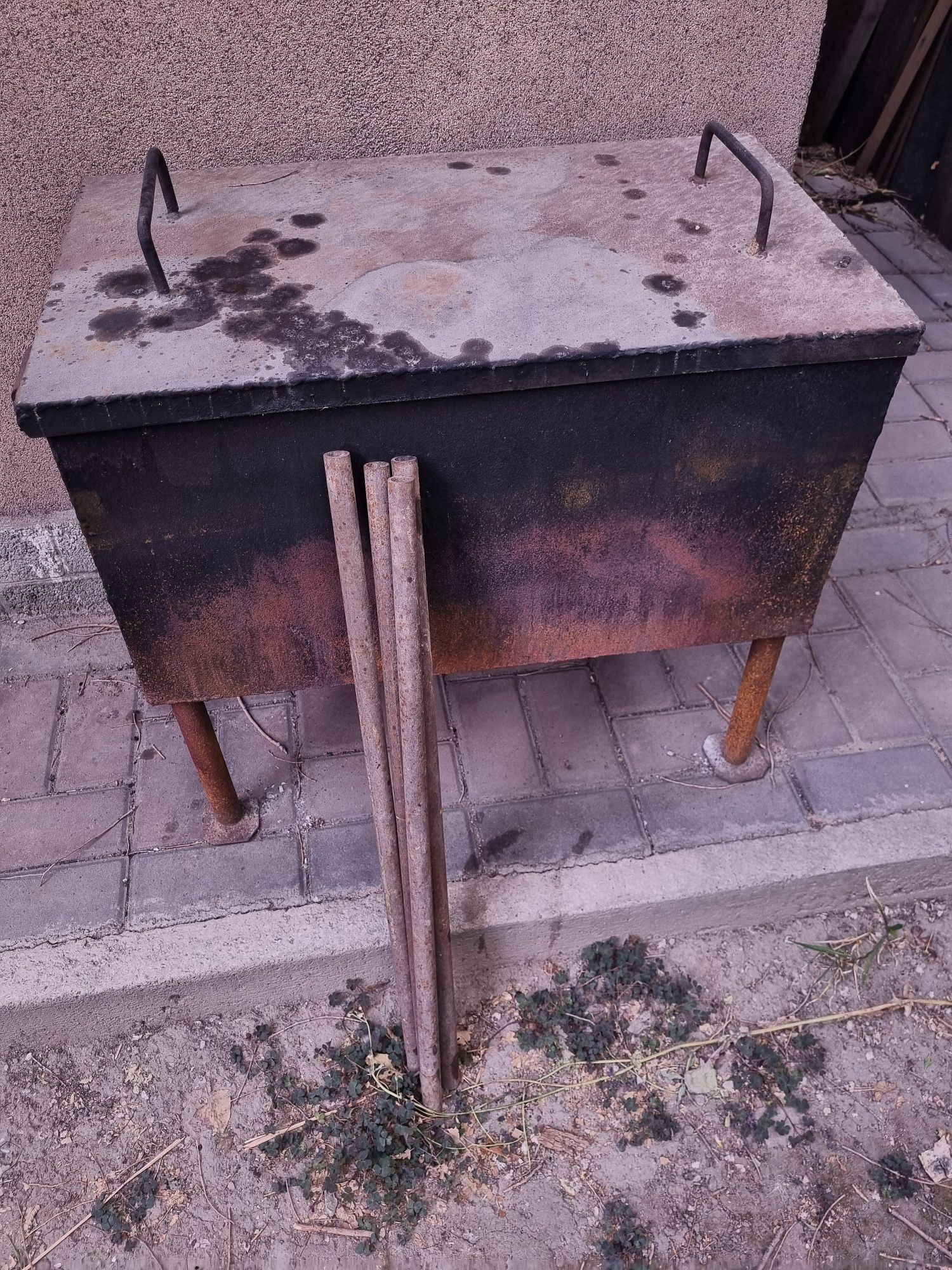 Продам коктальницу .