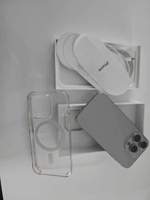 IPhone 15 Pro  Natural Titanium, 256 GB