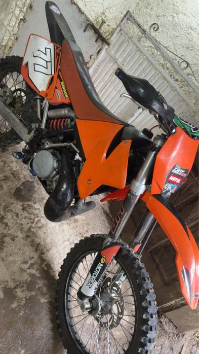 Se vinde Ktm sx 250 2t