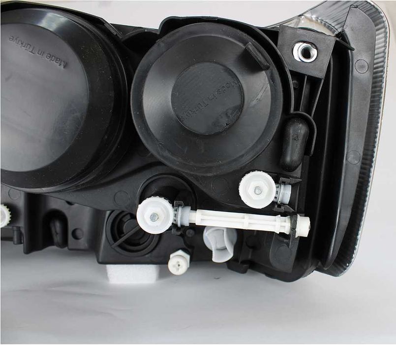 Faruri Far Renault Premium (2007-2014) stanga / dreapta